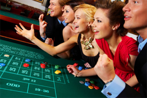 Social play at live casino venues